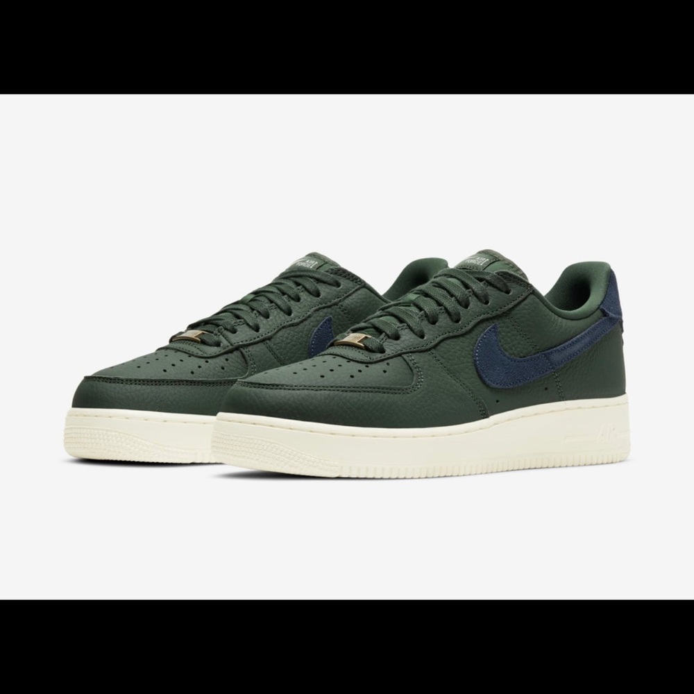 Nike Air Force 1 Galactic Jade